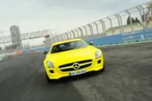 VIDEO: Mercedes SLS AMG E-Cell in actiune
