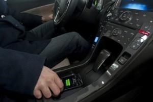 GM introduce incarcarea wireless incepand cu 2012