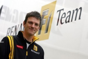 Renault tinteste podiumul constructorilor