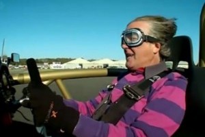 VIDEO: Top Gear testeaza noul Ariel Atom V8