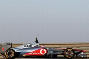 Button: Pneurile Pirelli vor aduce mai mult spectacol