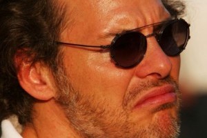 Villeneuve: Temperamentul lui Vettel este o problema