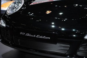 Geneva LIVE: Porsche 911 Carrera Black Edition