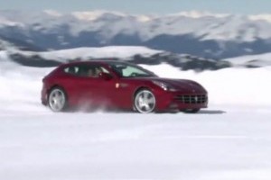VIDEO: AutoExpress testeaza noul Ferrari FF