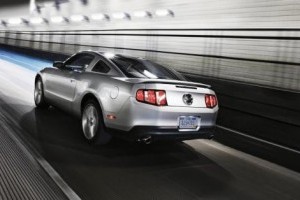 Ford anunta pachetul Mayhem pentru Mustang V6