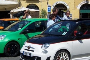 Echipa Top Gear surprinsă în Toscana