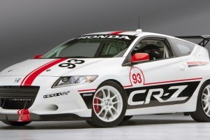 Honda CR-Z Hybrid e gata pentru o demonstraţie