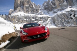 VIDEO: Tiff Needell la volanul unui  Ferrari FF