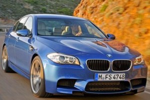 VIDEO: La volanul noului BMW M5