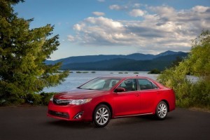 OFICIAL: Toyota Camry - imagini si preturi