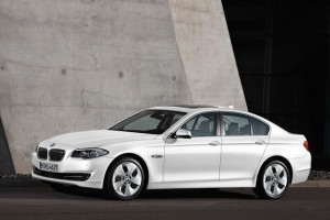 BMW lanseaza noi modele ale seriei 5