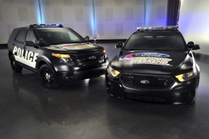 Ford Police Interceptor pe post de pace car