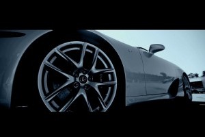 Video: Primul Lexus  LFA disponibil pentru public