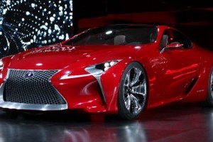 VIDEO: Lexus LF-LC Sports Coupe Concept