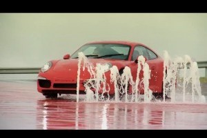 Video: Noul Porsche 911 la Silverstone