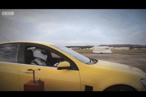 VIDEO: Top Gear arunca in aer un caravan