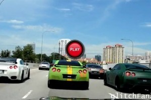 VIDEO: Un alai de peste 40 de Nissan GT-R pe strazile din Singapore