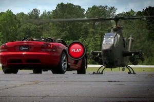VIDEO: Cei de la Top Gear SUA se intrec cu un elicopter Cobra