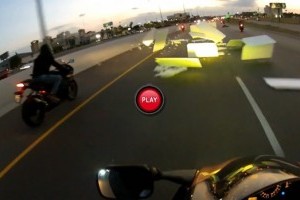 VIDEO: Polistirenul expandat dauneaza grav motociclistilor