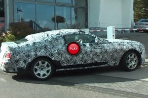 Material video spion cu noul Rolls Royce Ghost