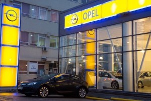Noi spatii Opel în Bucuresti si Cluj