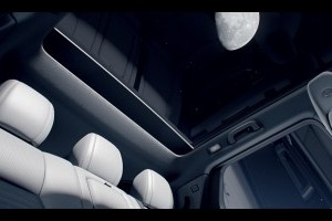INSIDE STORY: Land Rover prezintă interiorul noului Discovery Sport