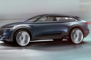 CONCEPT: Audi e-tron quattro la IAA 2015
