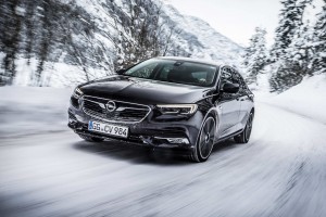 Tracțiune integrală cu vectorizarea cuplului pentru noul Opel Insignia