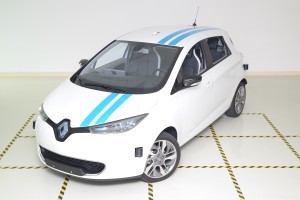 Renault prezintă în premieră Sistemul Autonom de Evitare a Obstacolelor