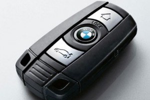 BMW smartkey, cheia cu care pot fi efectuate plati!