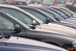Numarul de autoturisme noi inmatriculate in Romania a scazut in 2008 cu 8,7%, la 285.000 unitati
