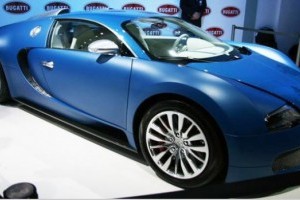 Bugatti Veyron Bleu Centenaire: 1400 CP, 440 km/h
