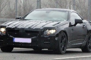 Imagini-spion: Mercedes SLK 2012