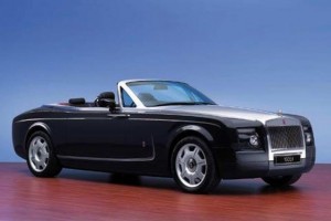 Un Rolls Royce de 500.000 euro, retinut la Sculeni