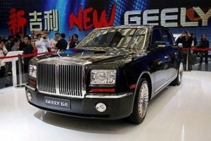 Chinezii cloneaza, Rolls-Royce riposteaza