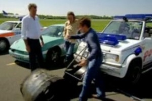 VIDEO: Top Gear confrunta masinile de politie
