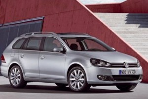 Noul VW Golf break vine in Romania din septembrie