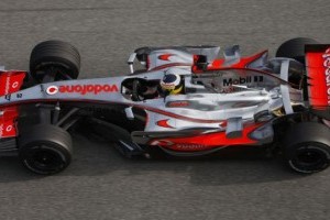 Interviu cu seful McLaren: 'Ne putem lua gandul de la sezonul 2009'