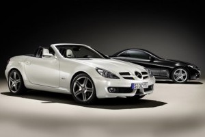 Mercedes-Benz a lansat versiunea speciala SLK 2LOOK Edition