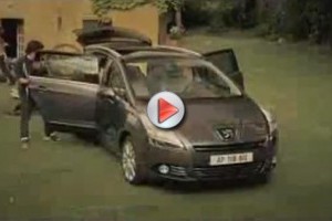 VIDEO: Noul Peugeot 5008 Compact MPV