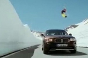 VIDEO: Cum se promoveaza BMW X1?