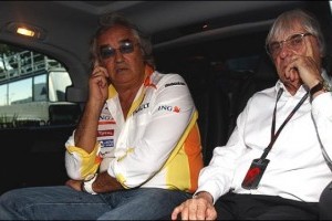 Briatore a fost suspendat pe viata, Renault primeste 2 ani