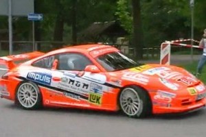 VIDEO: Porsche 911 GT3 rally cars