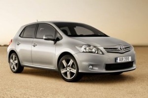 Toyota Auris facelift va fi prezentat la Geneva