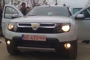 Primele imagini cu Dacia Duster in public