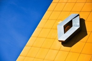 Renault studiaza posibilitatea de a-si vinde participatia in cadrul Volvo
