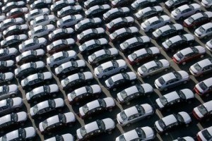 Vanzarile auto au scazut cu 51% in ianuarie 2010