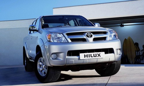 Toyota Hilux (4 usi), Numar usi