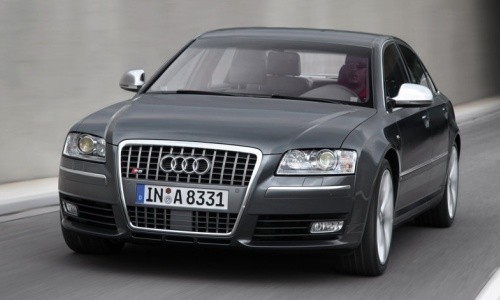 Audi S8, Numar usi
